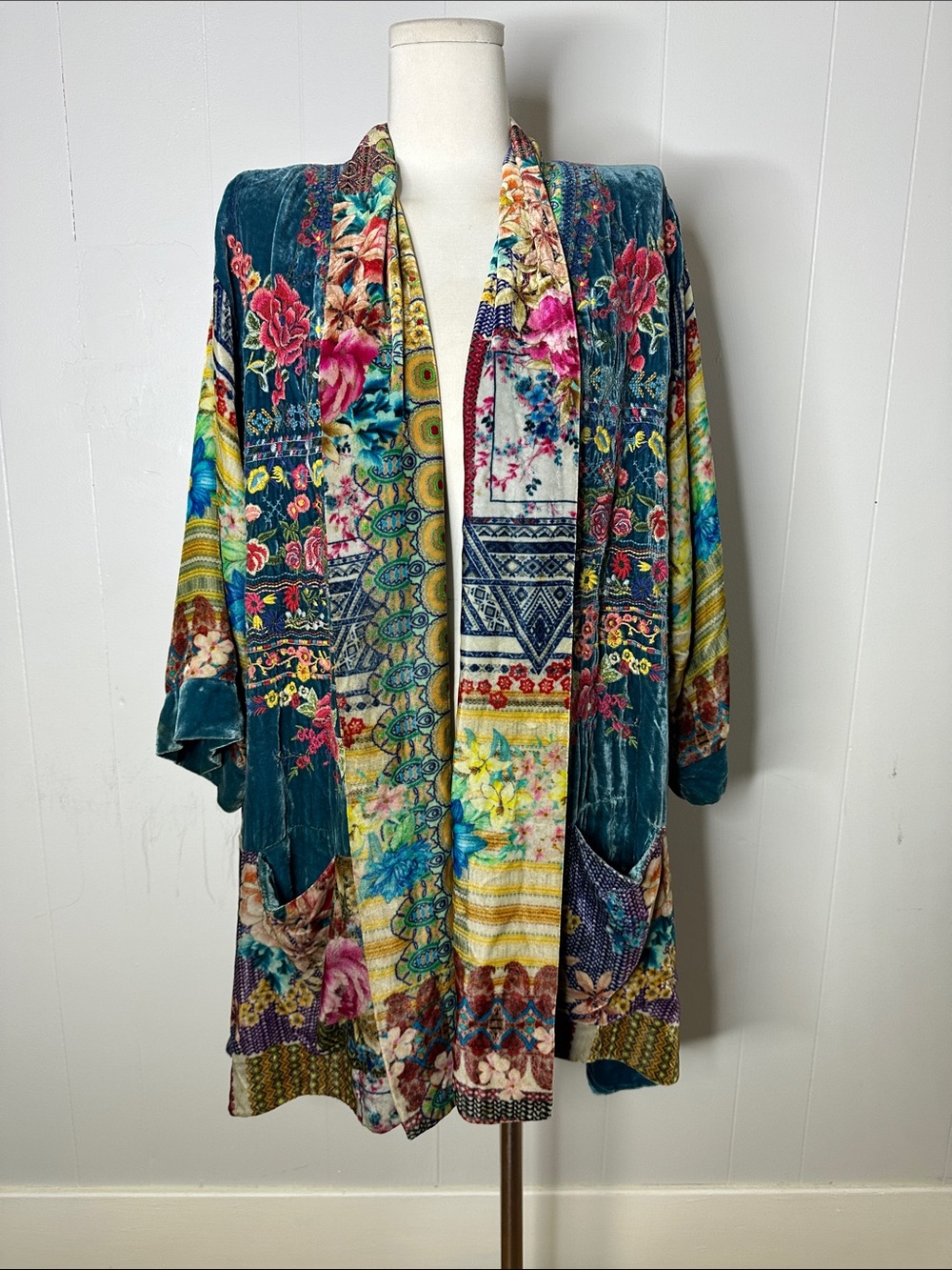 Johnny Was Large Silk Velvet Boho Printed Kimono Duster Cardigan